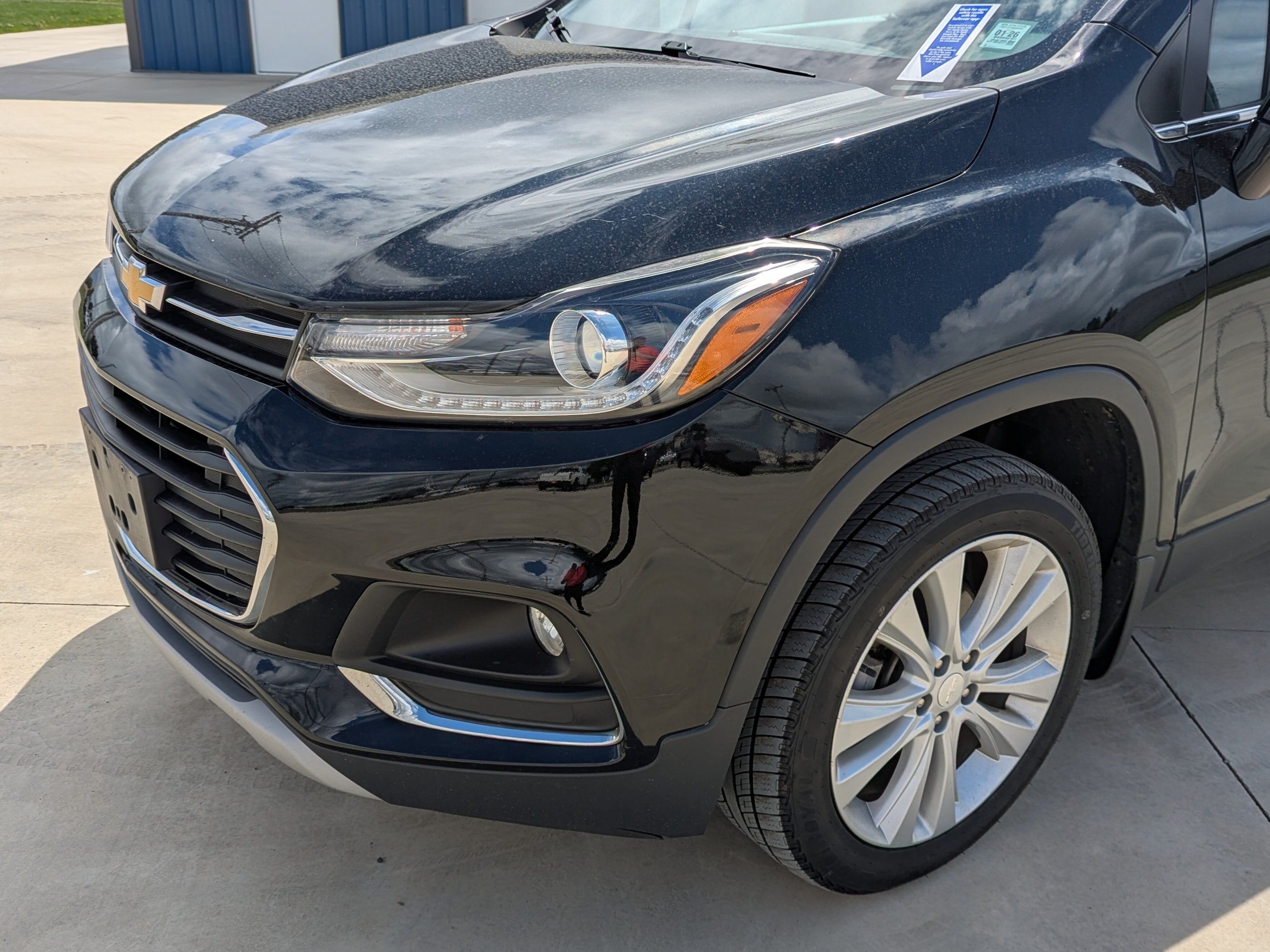 Used 2019 Chevrolet Trax Premier w/ LPO, Protection Package AWD/4WD image 7