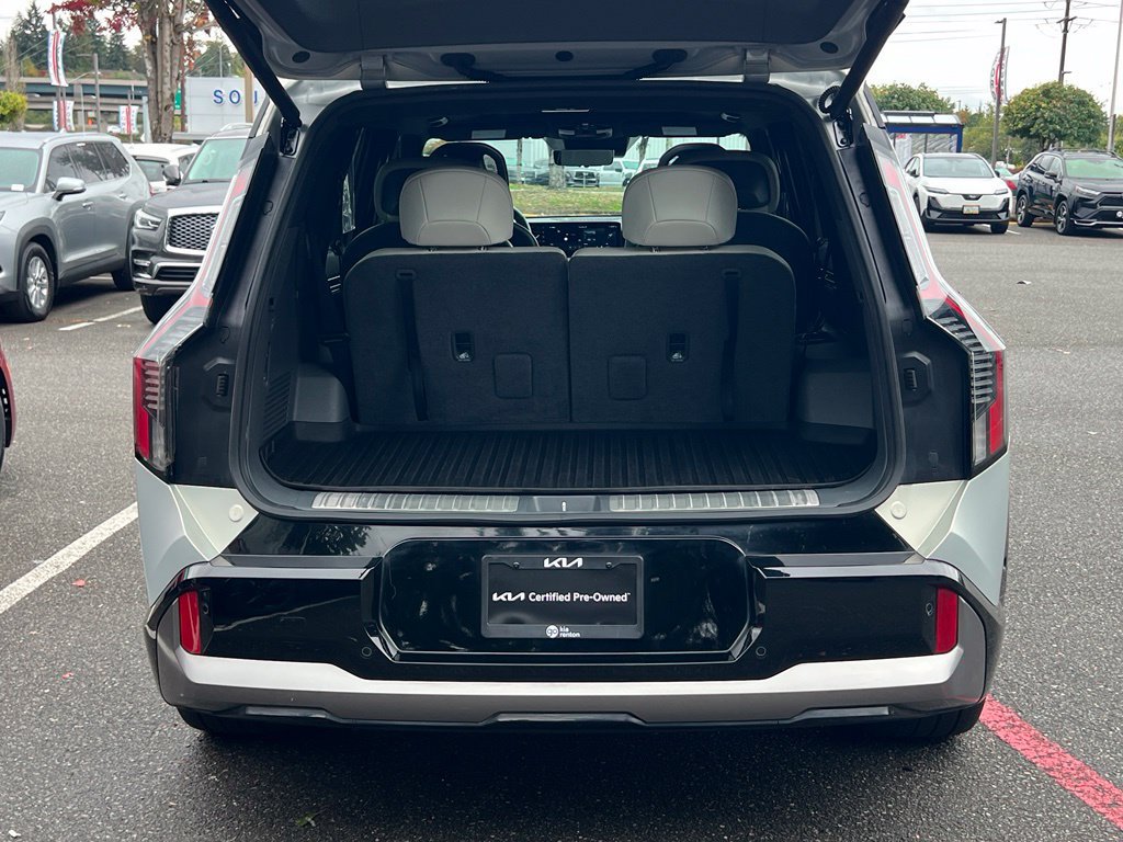 Certified 2024 Kia EV9 GT-Line AWD/4WD image 8