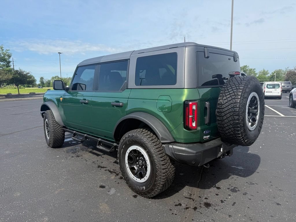 Used 2024 Ford Bronco Badlands w/ Sasquatch Package AWD/4WD image 4