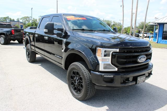 Used 2022 Ford F350 Platinum w/ Tremor Off-Road Package AWD/4WD image 16