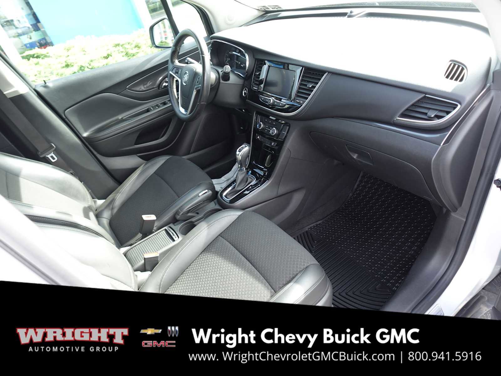 Used 2022 Buick Encore Preferred w/ Safety Package image 29