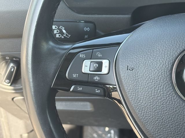 Used 2019 Volkswagen Tiguan SEL w/ 3rd Row Seat Package AWD/4WD image 27