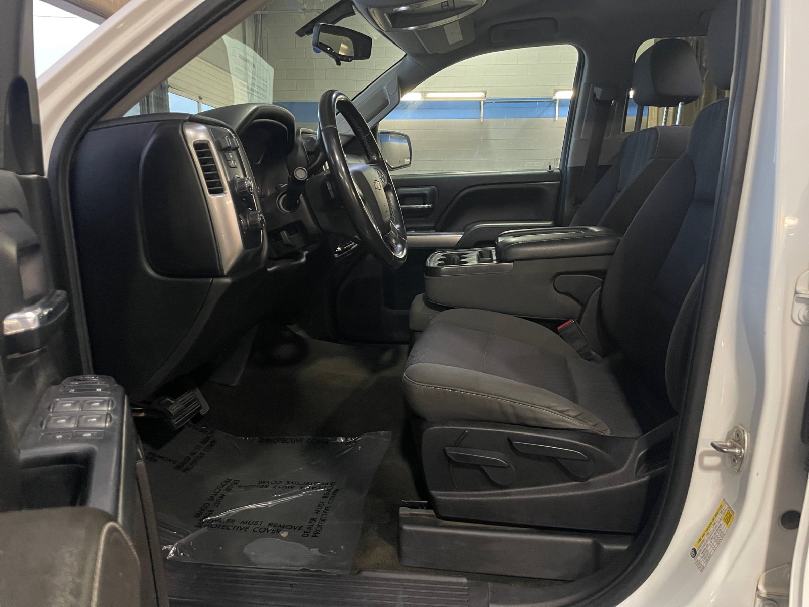 Used 2017 Chevrolet Silverado 1500 LT w/ Trailering Package AWD/4WD image 19