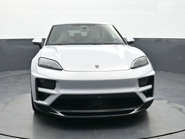 New 2025 Porsche Macan Turbo Electric image 27
