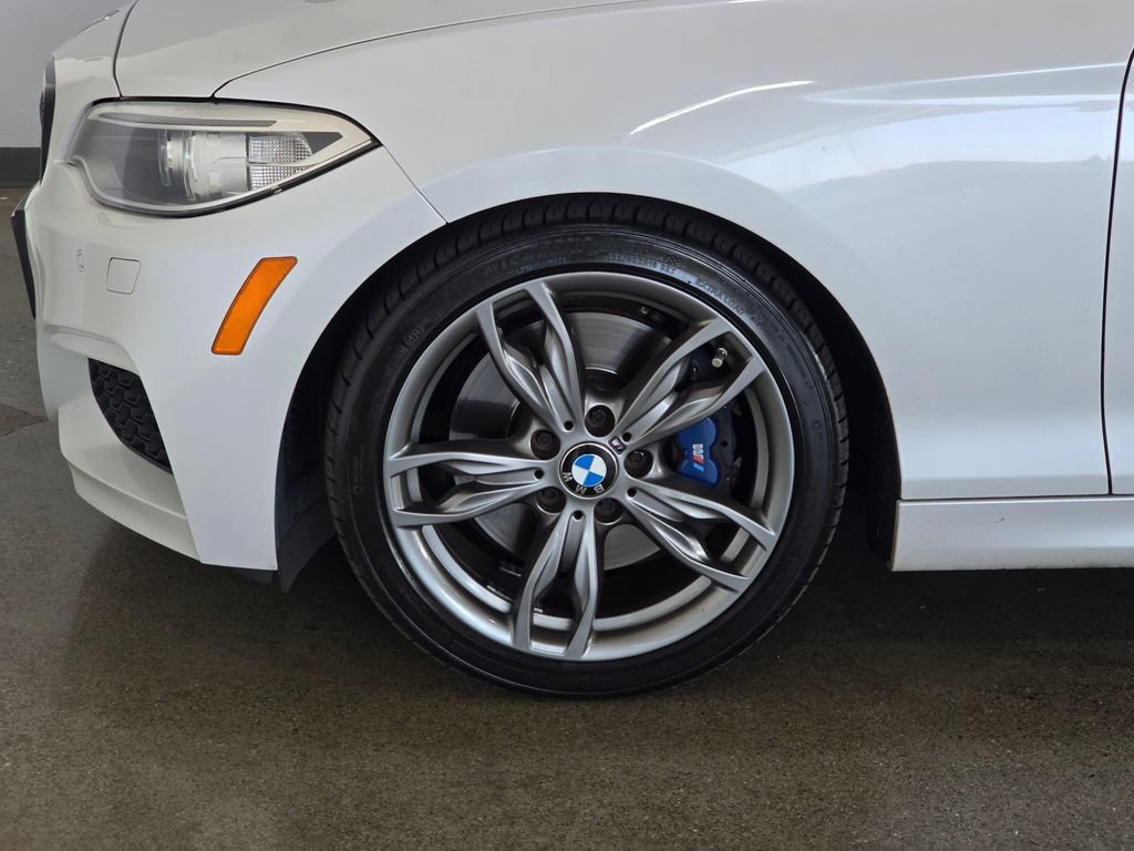 Used 2016 BMW M235i Coupe RWD image 8