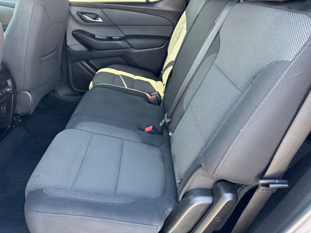 Certified 2023 Chevrolet Traverse LT FWD image 13
