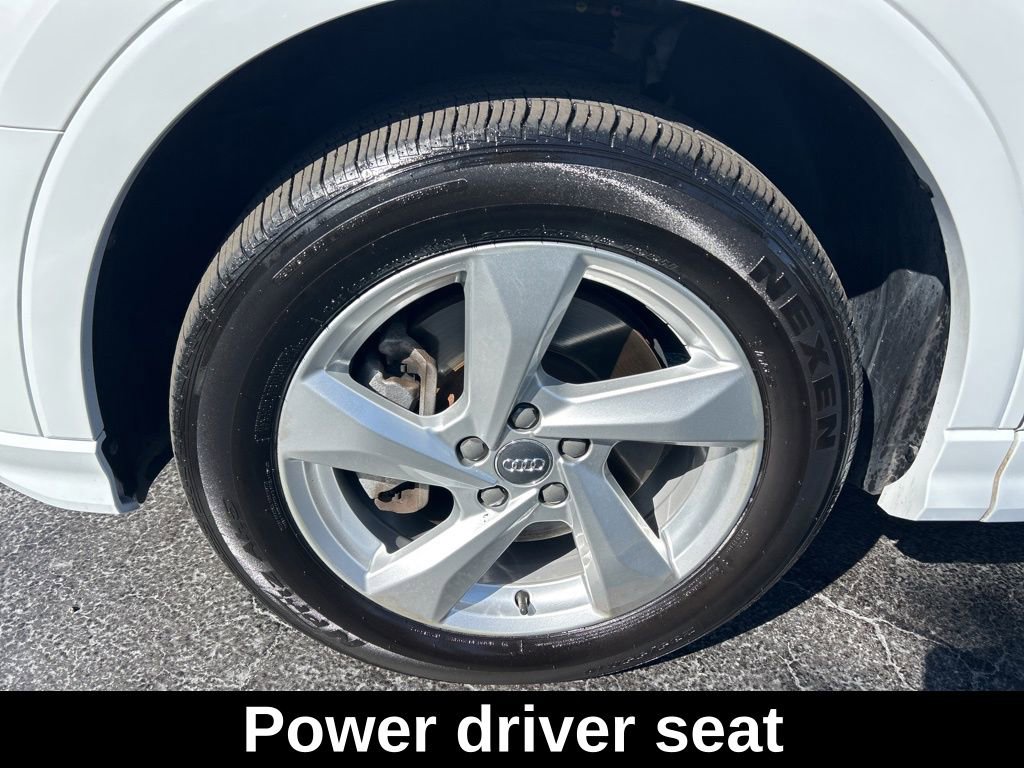 Used 2020 Audi Q3 2.0T Premium Plus w/ Premium Plus Package image 19