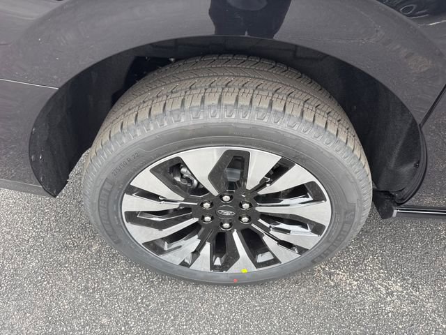 New 2025 Ford Expedition Max Platinum w/ Platinum Ultimate Package image 13