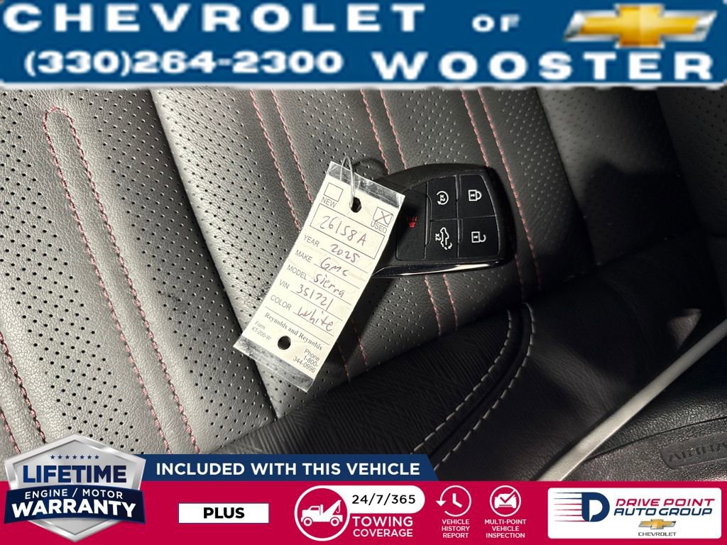 Used 2025 GMC Sierra 2500 AT4X image 33