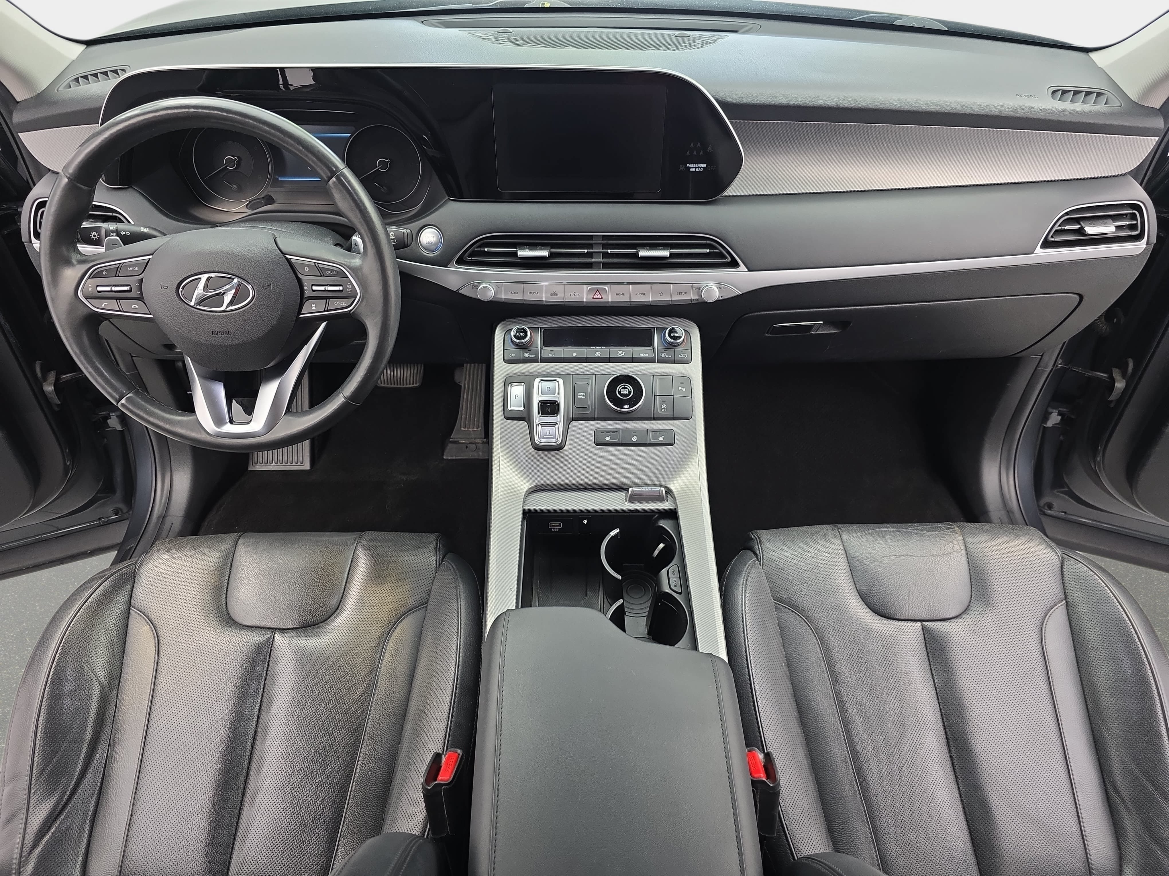 Used 2020 Hyundai Palisade SEL w/ Premium Package FWD image 9
