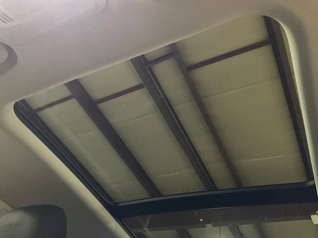 Certified 2023 Buick Envision Essence w/ Sport Touring Package image 22