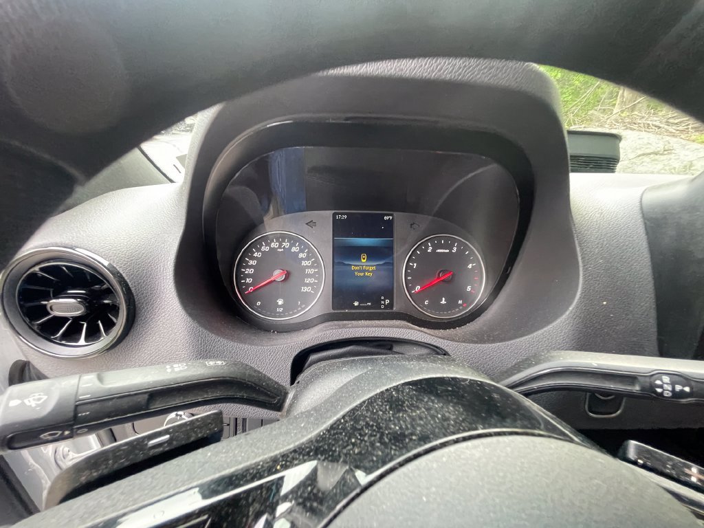 Used 2025 Mercedes-Benz Sprinter 2500 image 20