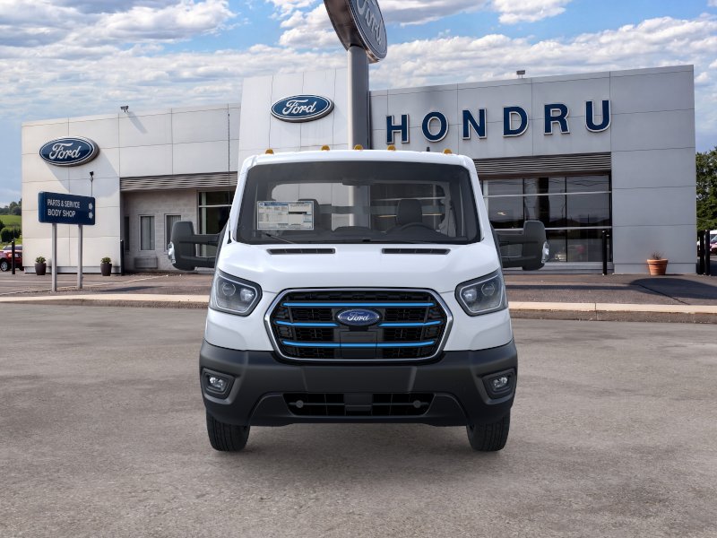 New 2025 Ford E-Transit RWD image 6