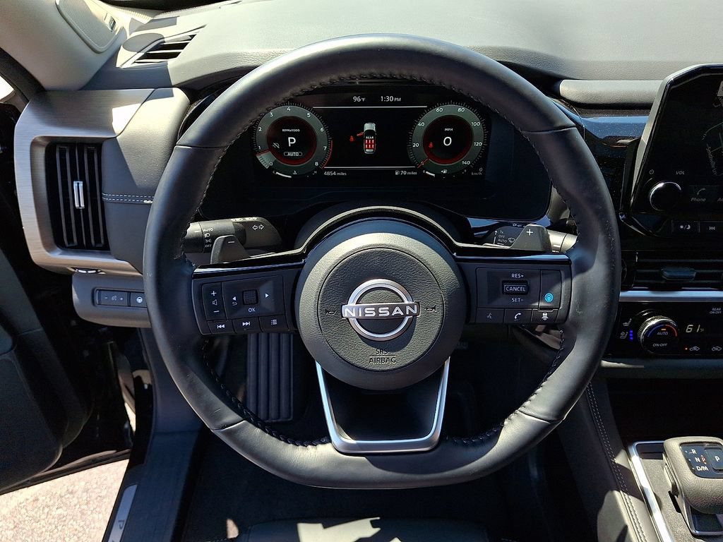 Used 2025 Nissan Pathfinder Platinum w/ Cargo Package AWD/4WD image 20