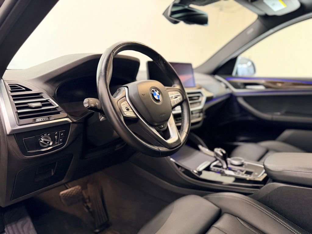 Used 2024 BMW X4 xDrive30i AWD/4WD image 12