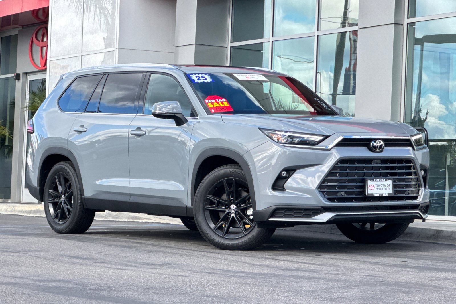 Certified 2025 Toyota Grand Highlander MAX Platinum image 2