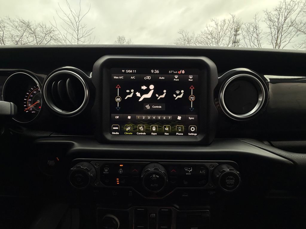 Used 2023 Jeep Wrangler Altitude image 23