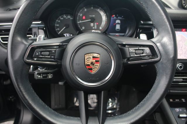 Used 2023 Porsche Macan Turbo image 19