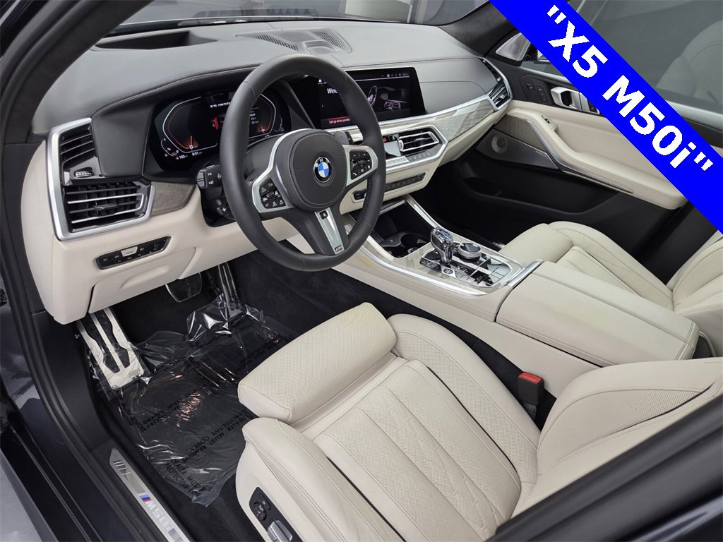 Used 2021 BMW X5 M50i w/ Executive Package image 33