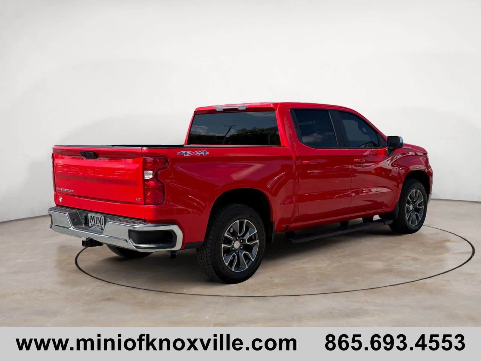 Used 2023 Chevrolet Silverado 1500 LT w/ Protection Package AWD/4WD image 3