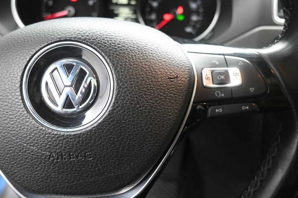 Used 2015 Volkswagen Jetta SE FWD image 14