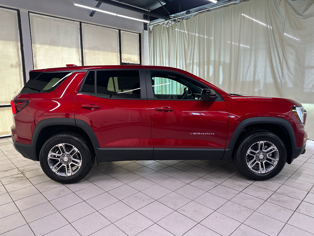 New 2026 GMC Terrain Elevation FWD image 2