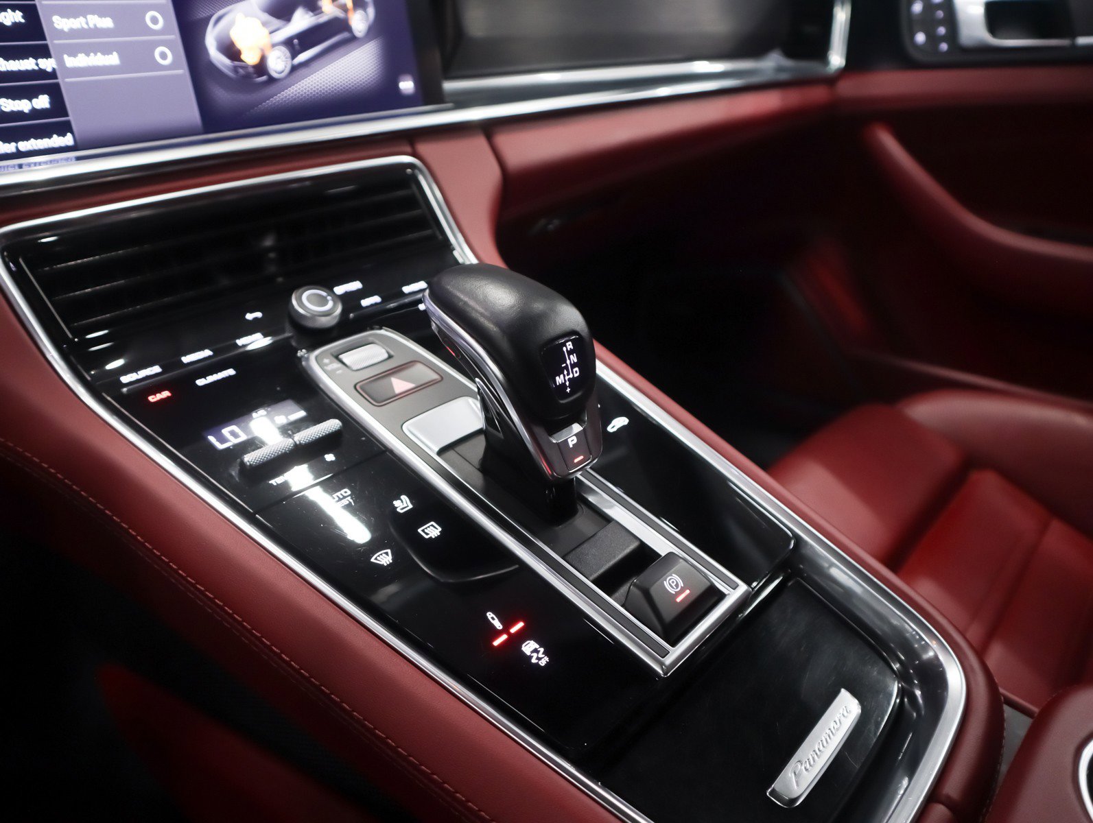 Used 2022 Porsche Panamera GTS AWD/4WD image 15
