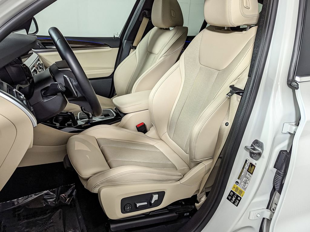 Certified 2022 BMW X3 xDrive30i w/ Convenience Package image 16