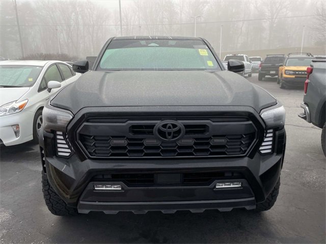Used 2025 Toyota Tacoma TRD Off-Road image 6