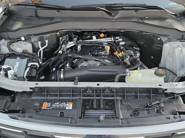 Used 2025 Ford Explorer Active w/ Active Comfort Package RWD image 23