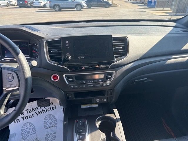 Used 2022 Honda Pilot TrailSport image 18