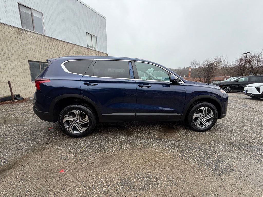 Used 2023 Hyundai Santa Fe SE image 7