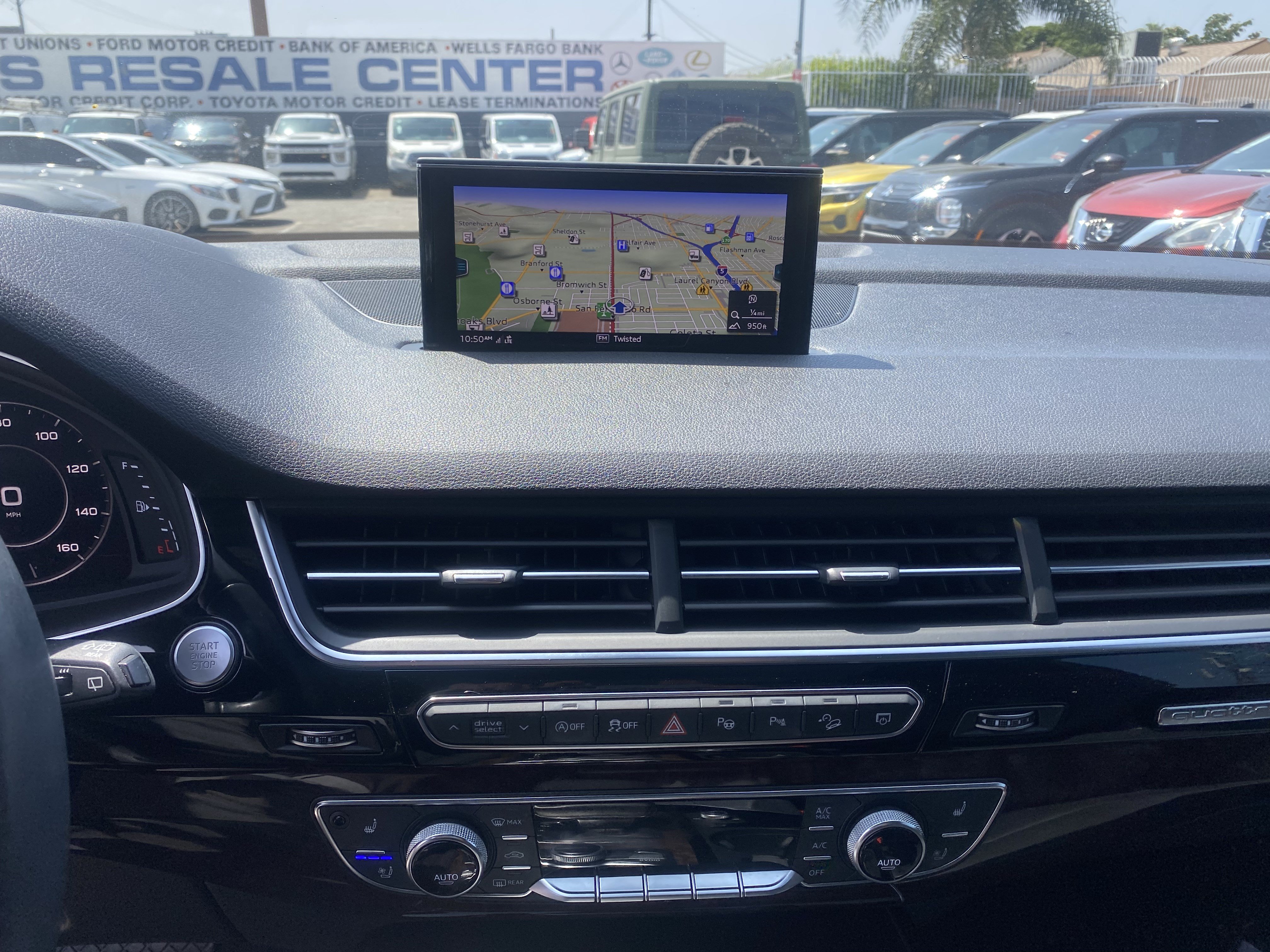 Used 2019 Audi Q7 3.0T Premium Plus w/ Premium Plus Package AWD/4WD image 14
