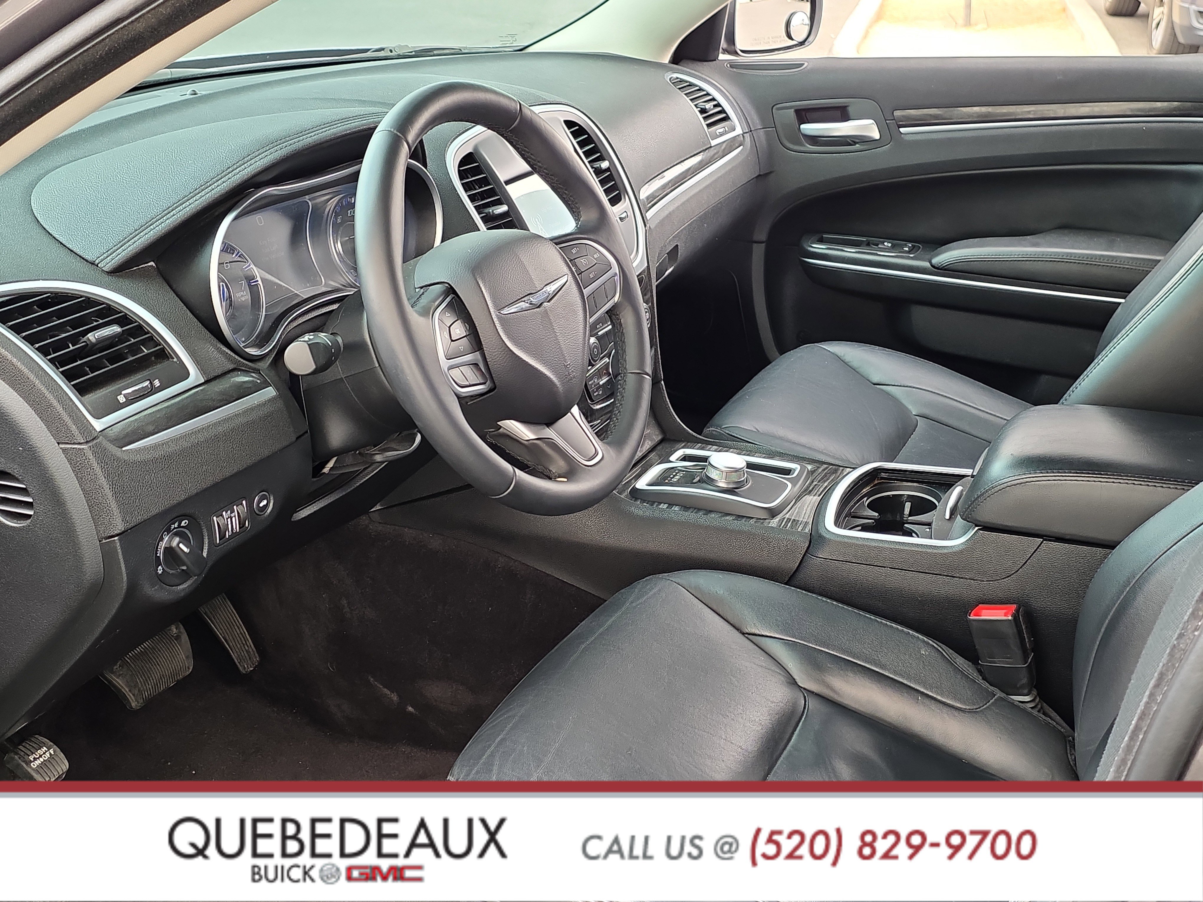 Used 2017 Chrysler 300 Limited image 10