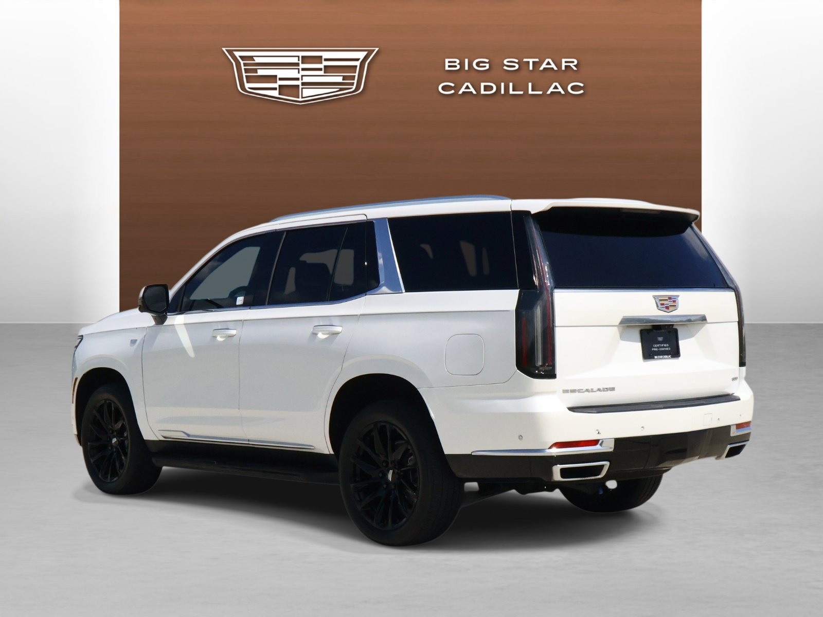 Certified 2025 Cadillac Escalade Premium Luxury w/ LPO, Floor Liner Package RWD image 3