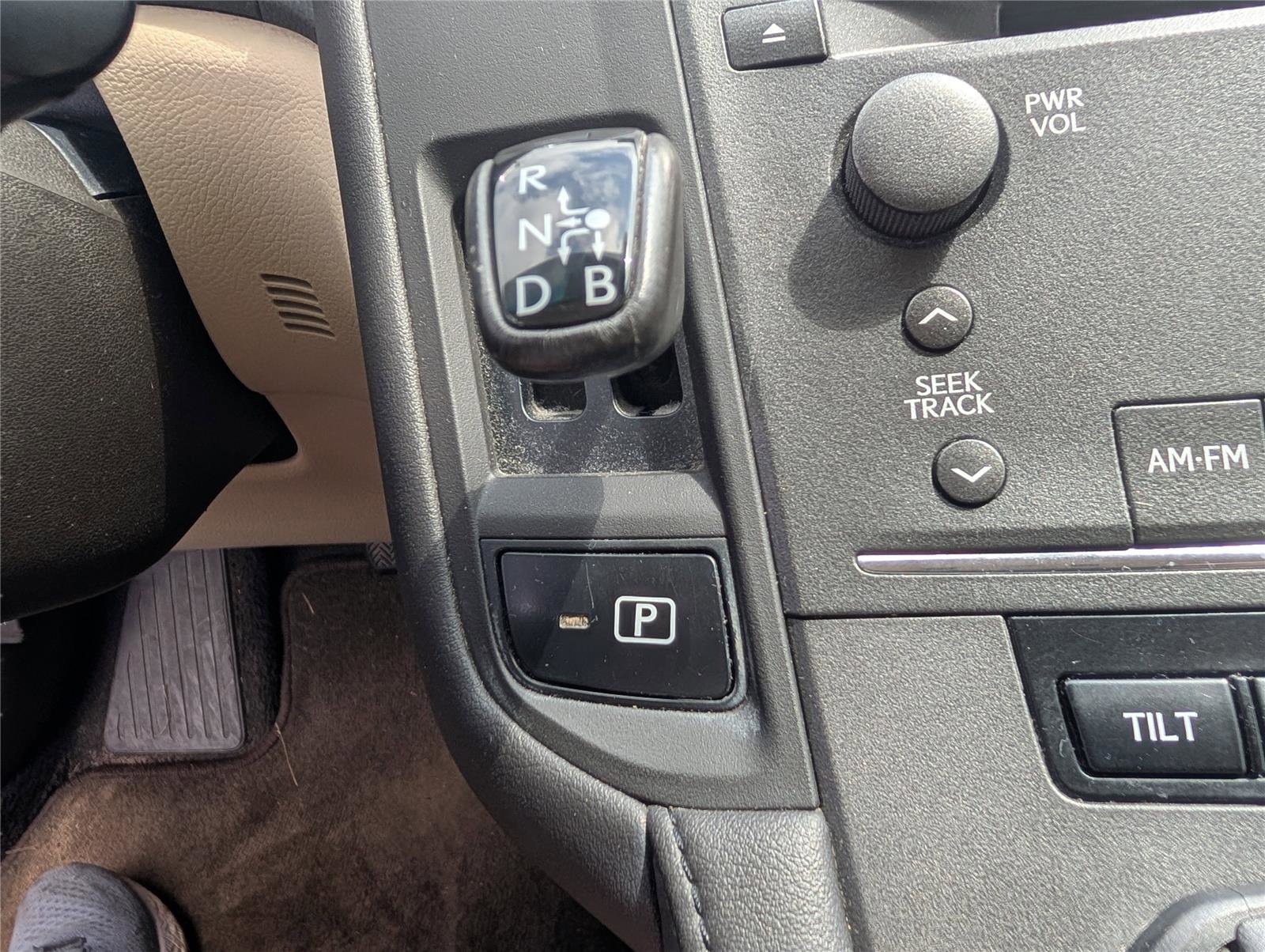 Used 2010 Lexus HS 250h FWD image 10