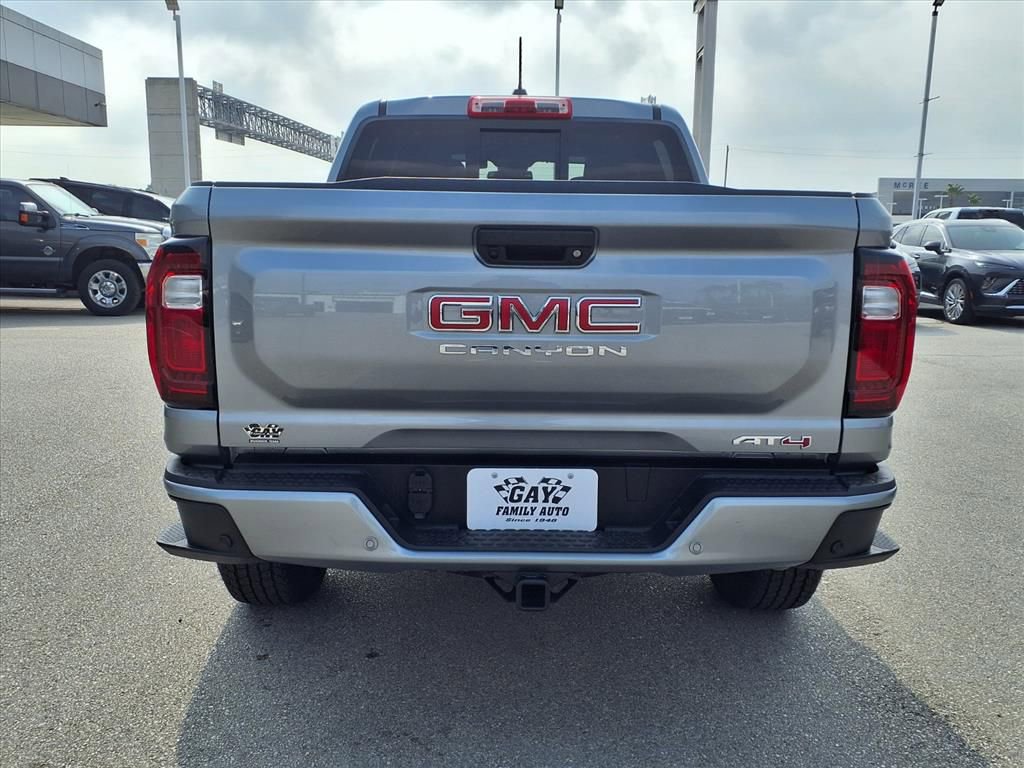 New 2026 GMC Canyon AT4 AWD/4WD image 6