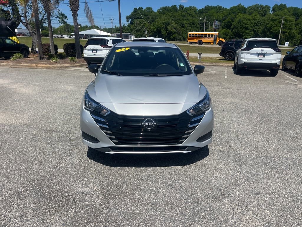 Used 2024 Nissan Versa S w/ Trunk Package image 2