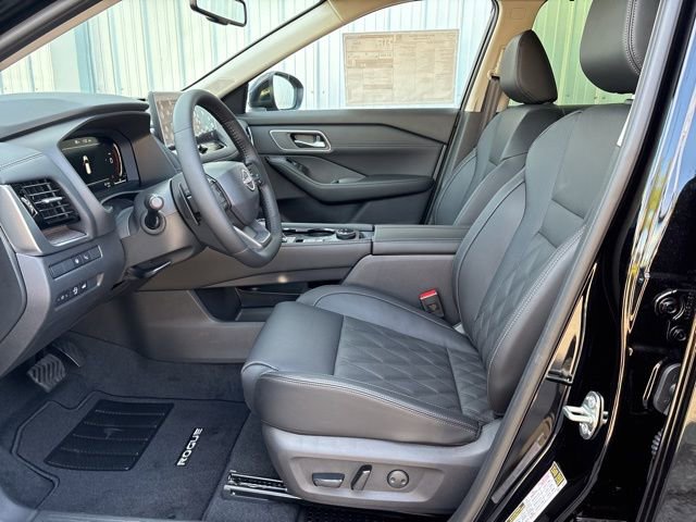 New 2026 Nissan Rogue Platinum w/ Platinum Premium Package image 12