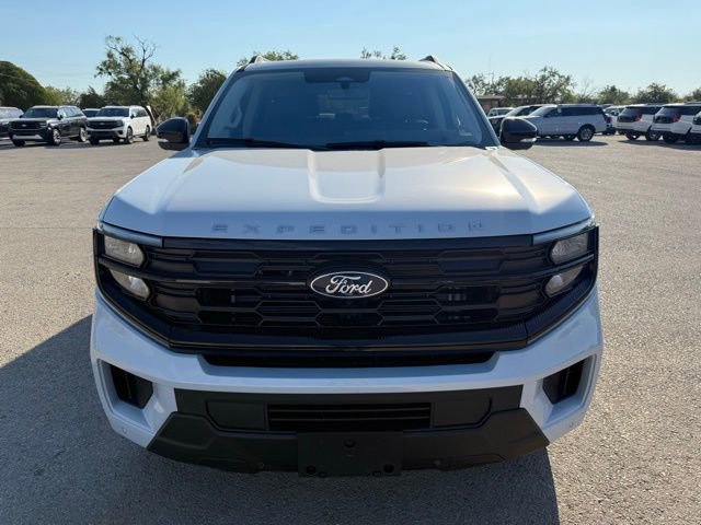 New 2025 Ford Expedition Max Active image 2