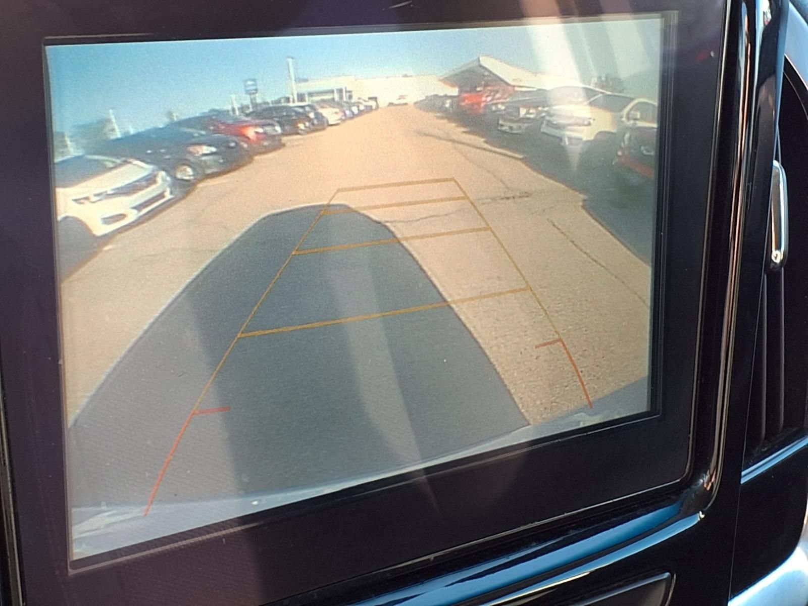 Used 2019 Chevrolet Traverse LT AWD/4WD image 21