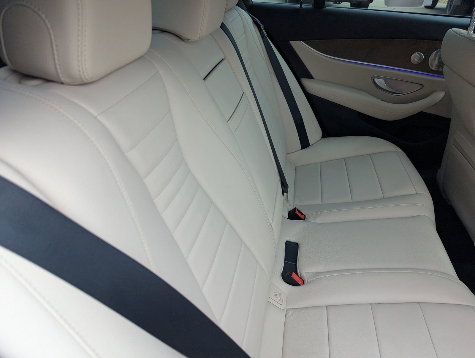 Used 2022 Mercedes-Benz E 450 4MATIC Sedan image 13