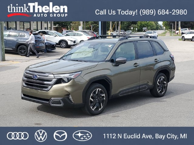 Used 2025 Subaru Forester Limited AWD/4WD image 2