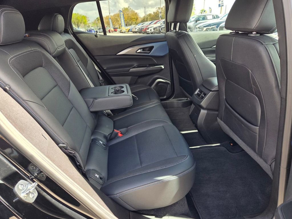 Certified 2025 Chevrolet Equinox EV LT w/ Convenience Package image 14