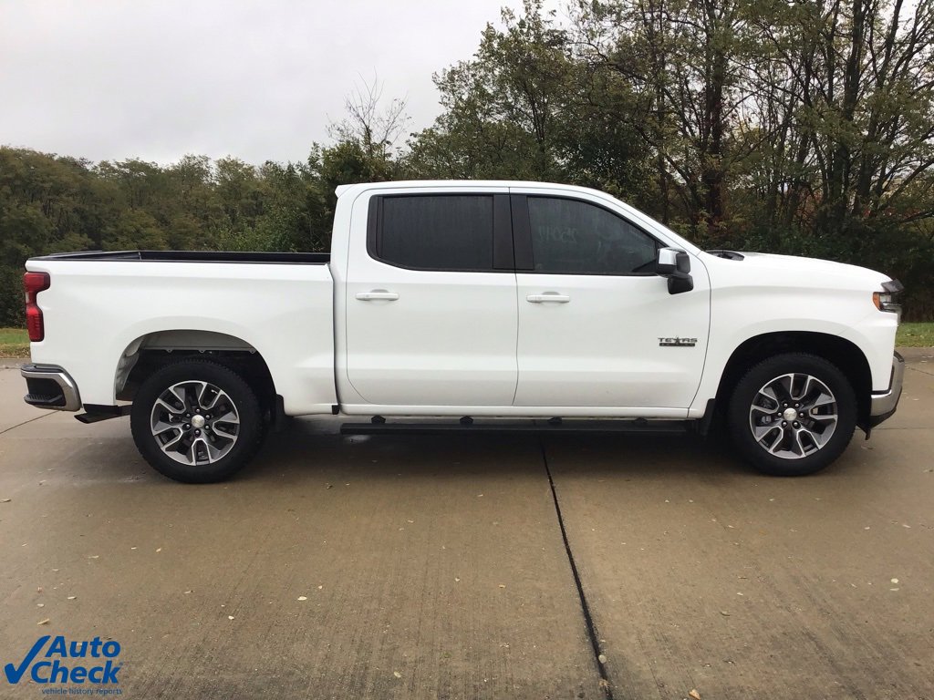 Used 2019 Chevrolet Silverado 1500 LT w/ Texas Edition image 2