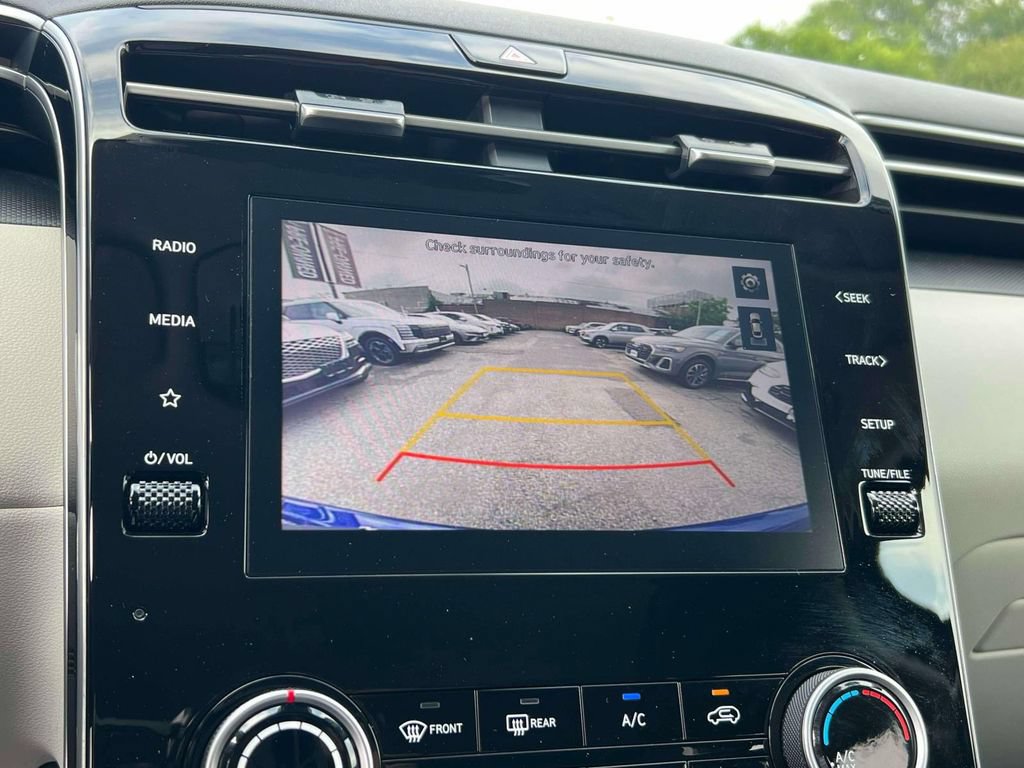Certified 2023 Hyundai Tucson SEL AWD/4WD image 28