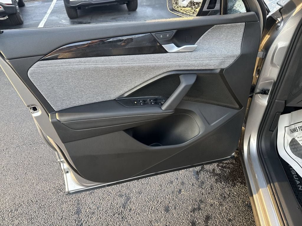 New 2026 Volkswagen Tiguan S FWD image 19