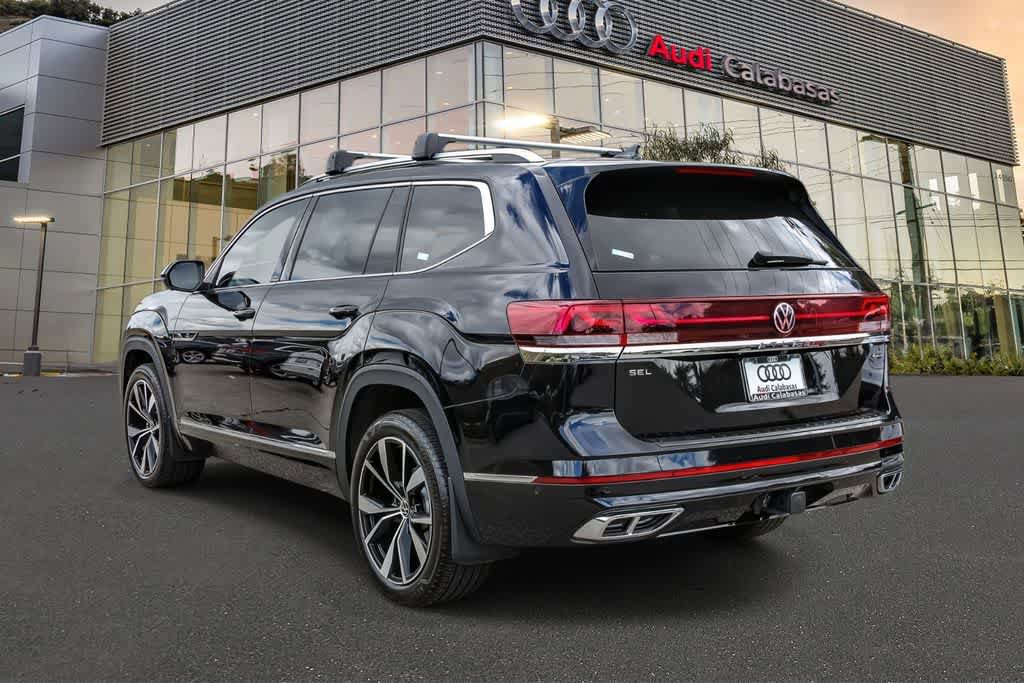 Used 2025 Volkswagen Atlas SEL Premium R-Line AWD/4WD image 2