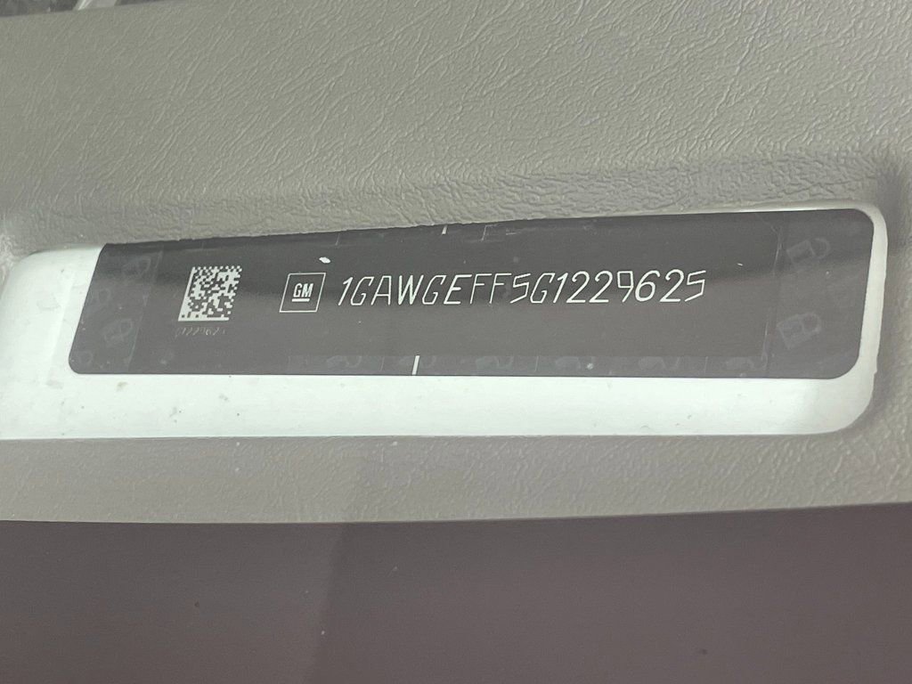 Used 2016 Chevrolet Express 2500 LS RWD image 23