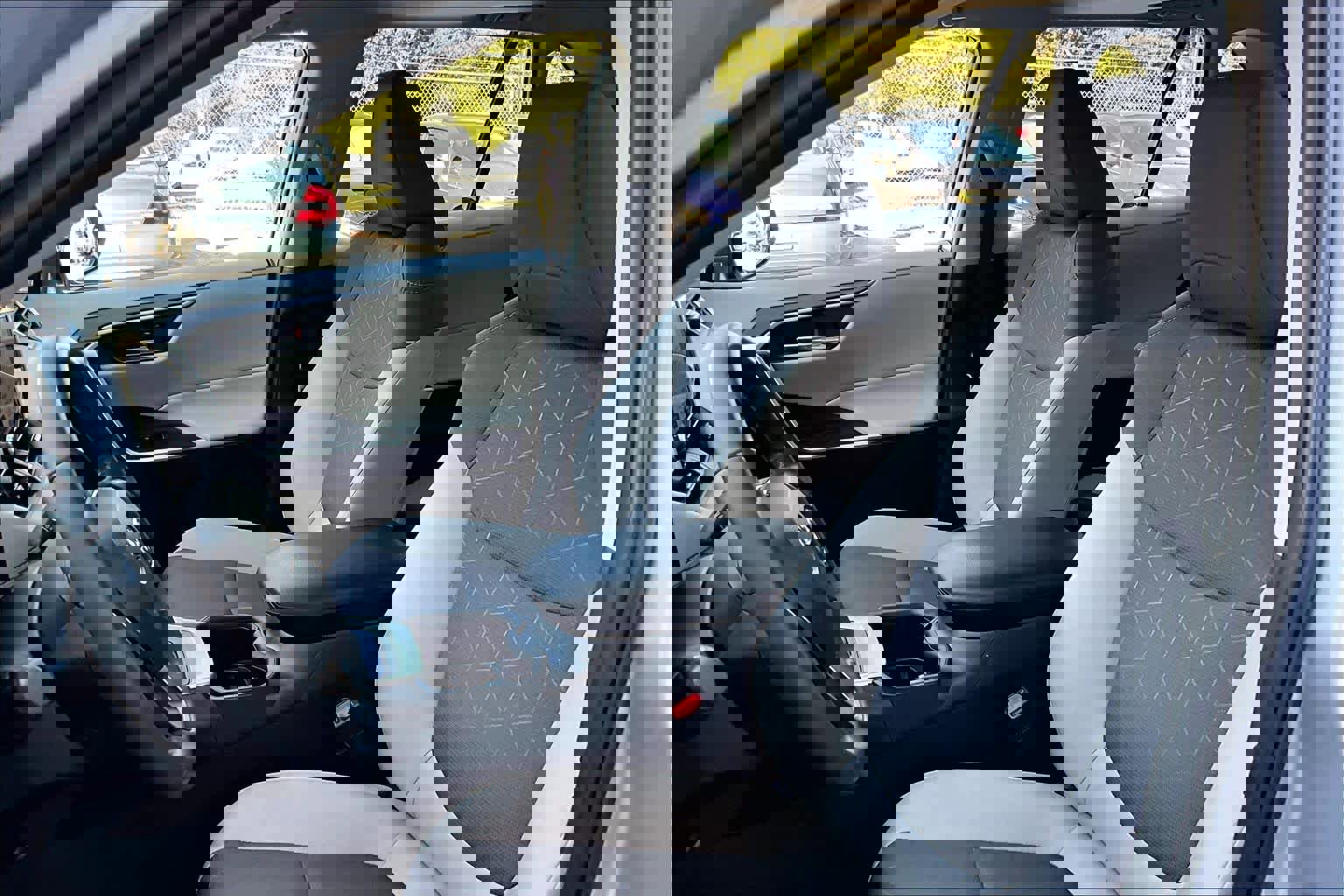 Used 2024 Toyota RAV4 XLE image 7